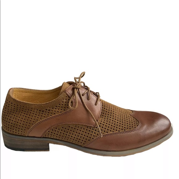 Oxfords_&_Derbys